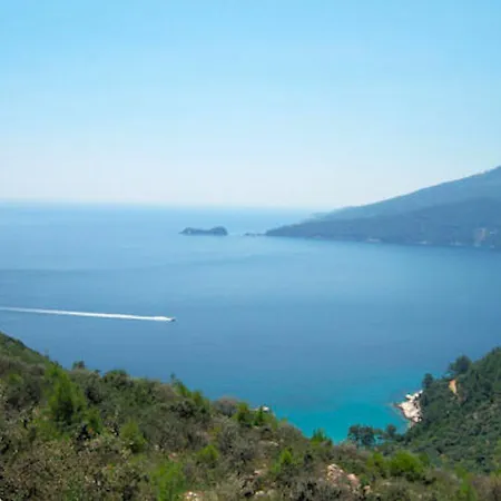 Affittacamere Room In Studio - Hotel Georgia - Furnished Room Near Golden Beach In Thassos Island *